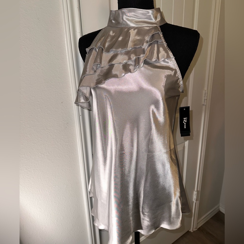 iZ BYER Sleeveless Gray/Silver Blouse (NWT)